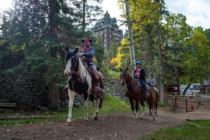 1 Hour Spray River Ride - The 3-stop route: Banff National Park, the Spray River Trail Loop, Bow Falls