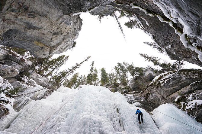 4-Days Rockies Banff, Lake Louise, Peyto with Fairmont Experience - Yoho National Park: Marble Canyon’s bridges and Emerald Lake’s color science