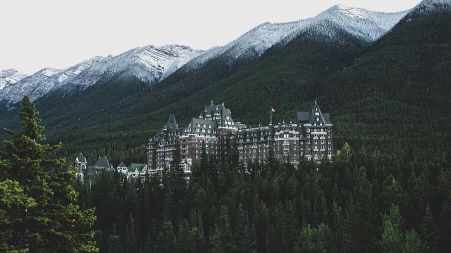 Banff: Banff Town, Gondola, and Johnston Canyon Day Tour - What you really get for the $64 price