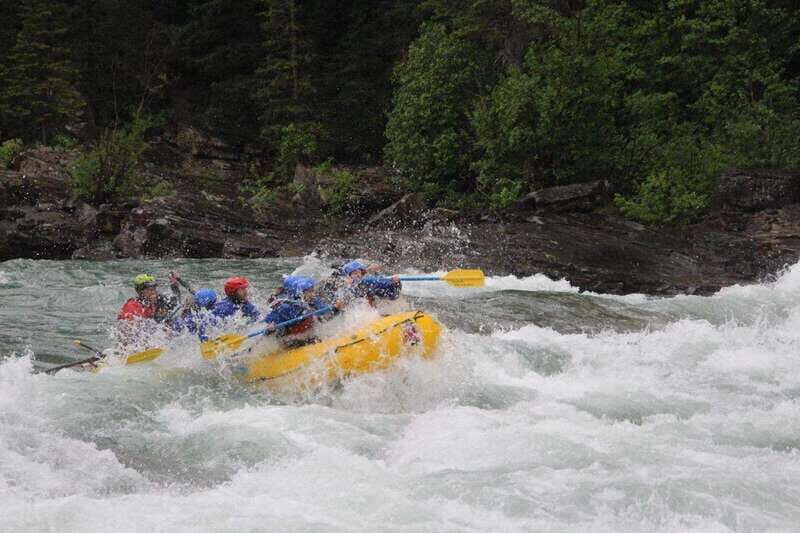 Banff: Morning Whitewater Rafting Tour in Horseshoe Canyon - On the Water: Calm Bow River Views to Class 3–4 Rapids