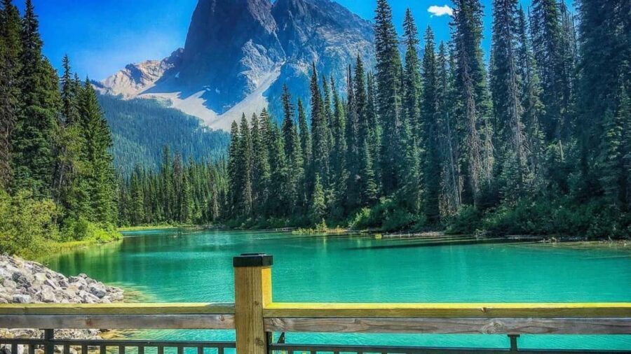 Banff Town, Gondola, Hot Springs, Bow Falls & Three Lakes - A full-day Banff loop that hits the Rockies’ greatest hits