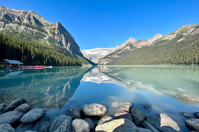 Calgary/Canmore/Banff: Enchanting Banff National Park Day Tour - Johnston Canyon: the waterfall walk that earns its time