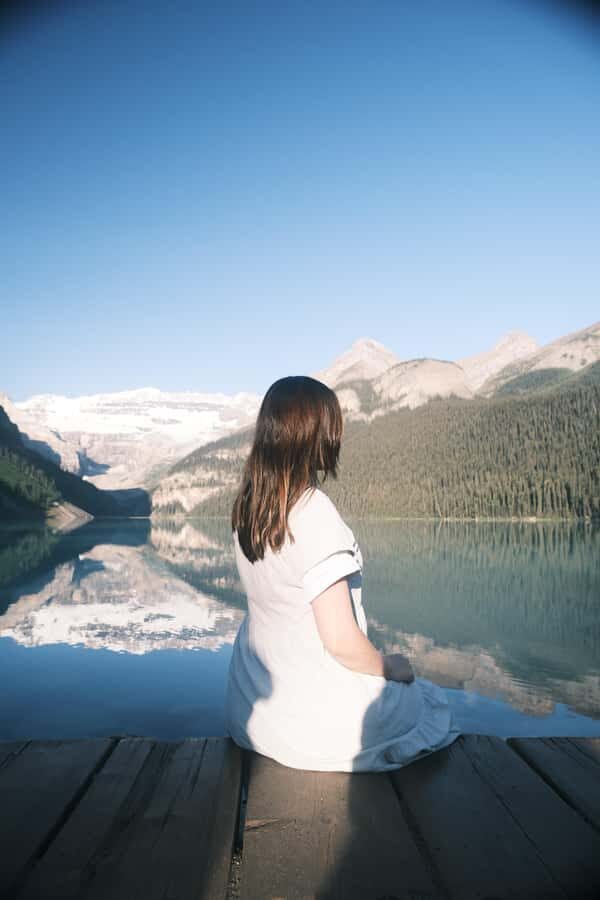Calgary:Moraine Lake Sunrise & Lake Louise & Wildlife Safari - The real value of a $145 price tag