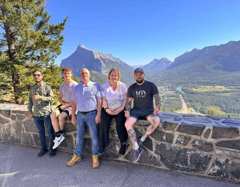 Emerald Lake, Lake Louise, Johnston Canyon & Banff Tour SUV - Why This Banff and Yoho SUV Tour Feels Different Than a Big-Bus Day