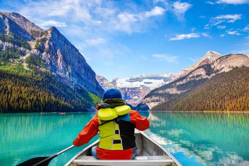 From Banff: Moraine Lake & Lake Louise Tour - Should You Book This Moraine Lake and Lake Louise Tour?