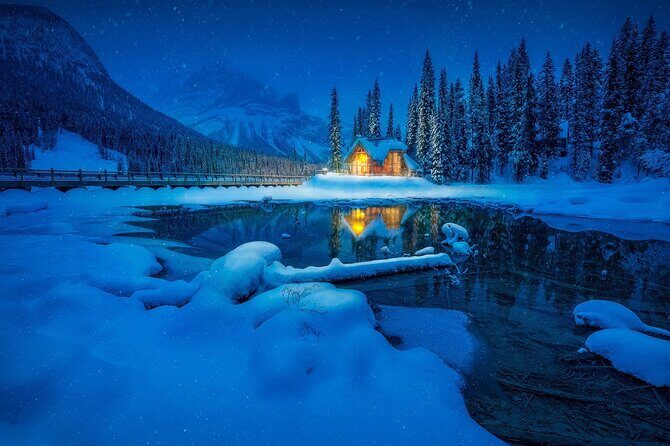 Moraine Lake, Louise Emerald Lake, and Peyto Lake all in day tour - Pickup timing in Banff and the easiest way to not miss the bus