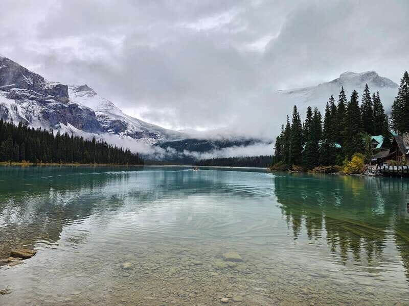 Private Tour Banff/Emerald Yoho Customized Sightseeing - Those short stops that keep the day from feeling rushed