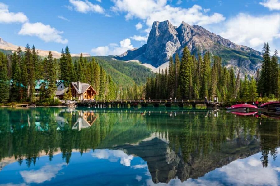 Private Tour: Banff, Moraine Lake, Lake Louise & Beyond - Entering the Rockies with door-to-door pickup and a shuttle that stays put