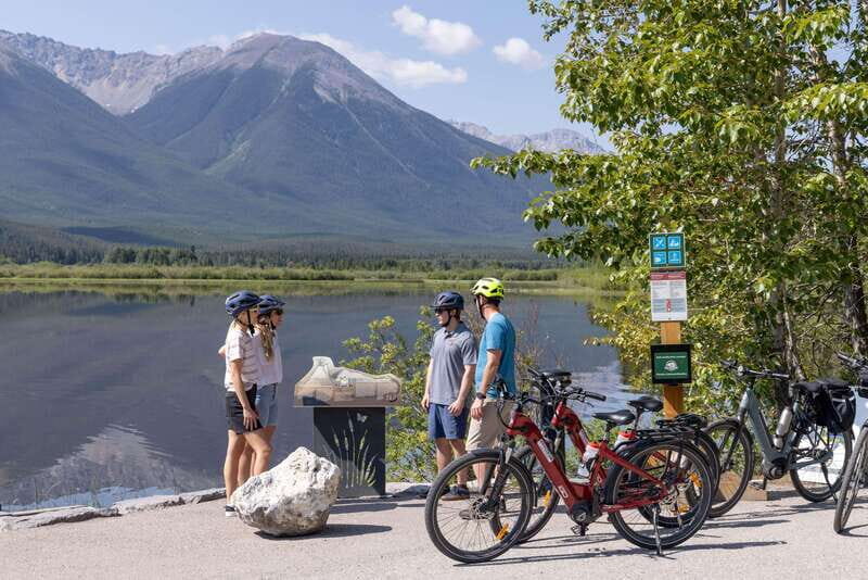 The Local Banff Explorer - E-Bike Tour - Banff Springs Golf Course Edges: Why This Stop Feels Like a Safari Moment
